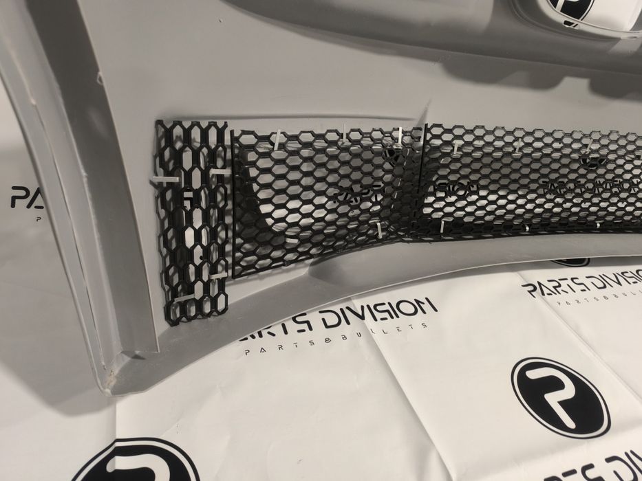 BMW 1M parachoques competição