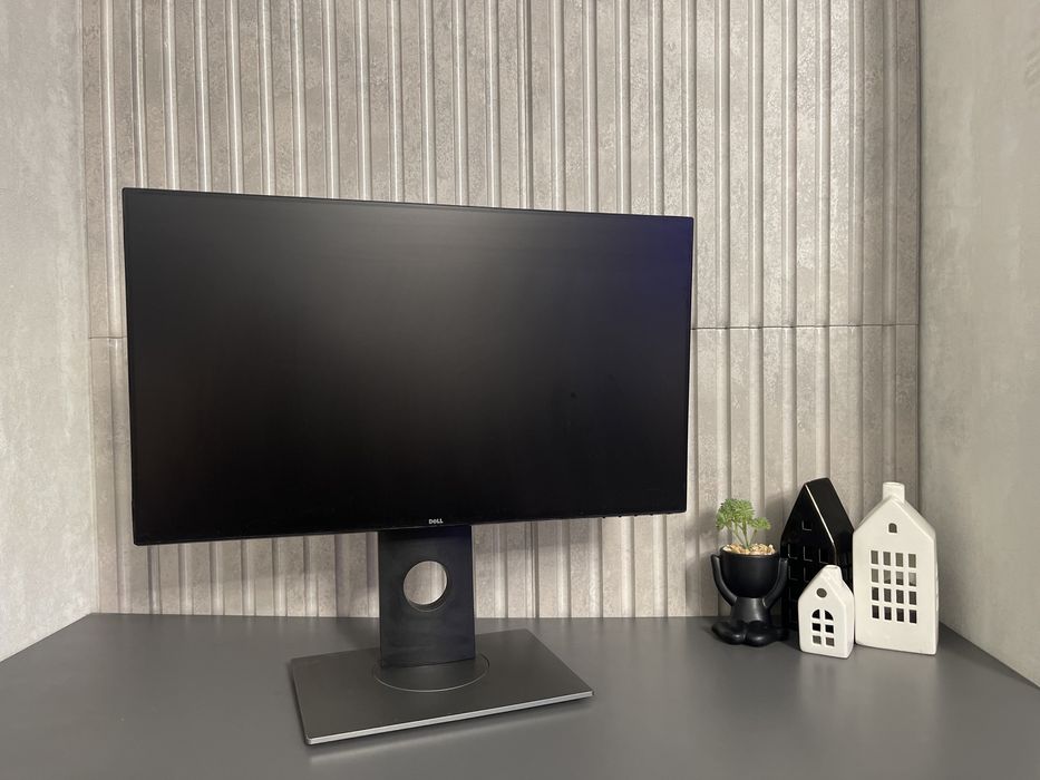Безрамковий Монітор DELL U2419H 24 дюйми full hd
