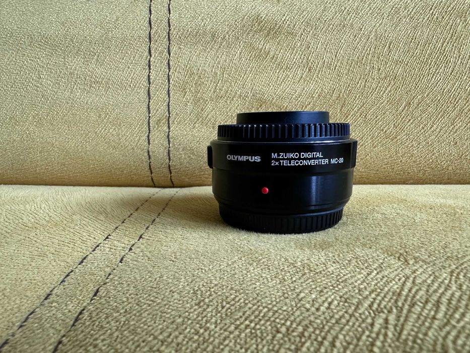 Olympus M.Zuiko Digital 2x Teleconverter  MC-20