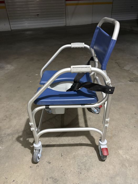 Cadeira de Banho/Sanitária ORTHOS XXI PACIFIC – Nova – 125 kg