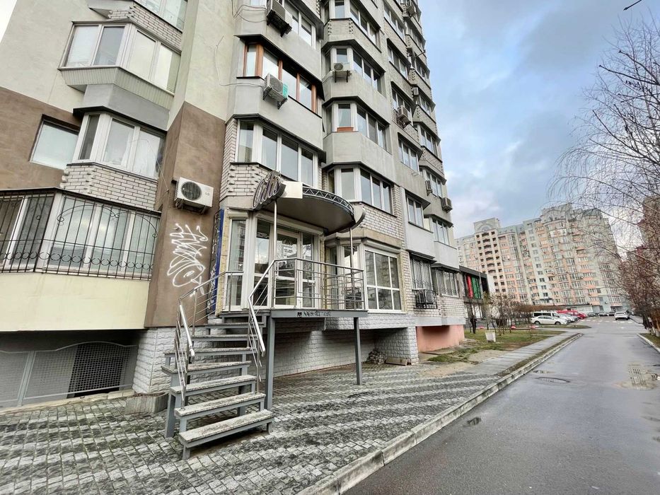 Фото реальн. н/ф 56м2 1пов.(є підвал) Теремки-2 ЖК Ліко-Град 1