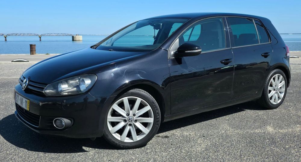 VW Golf 1.6 TDi Highline DSG