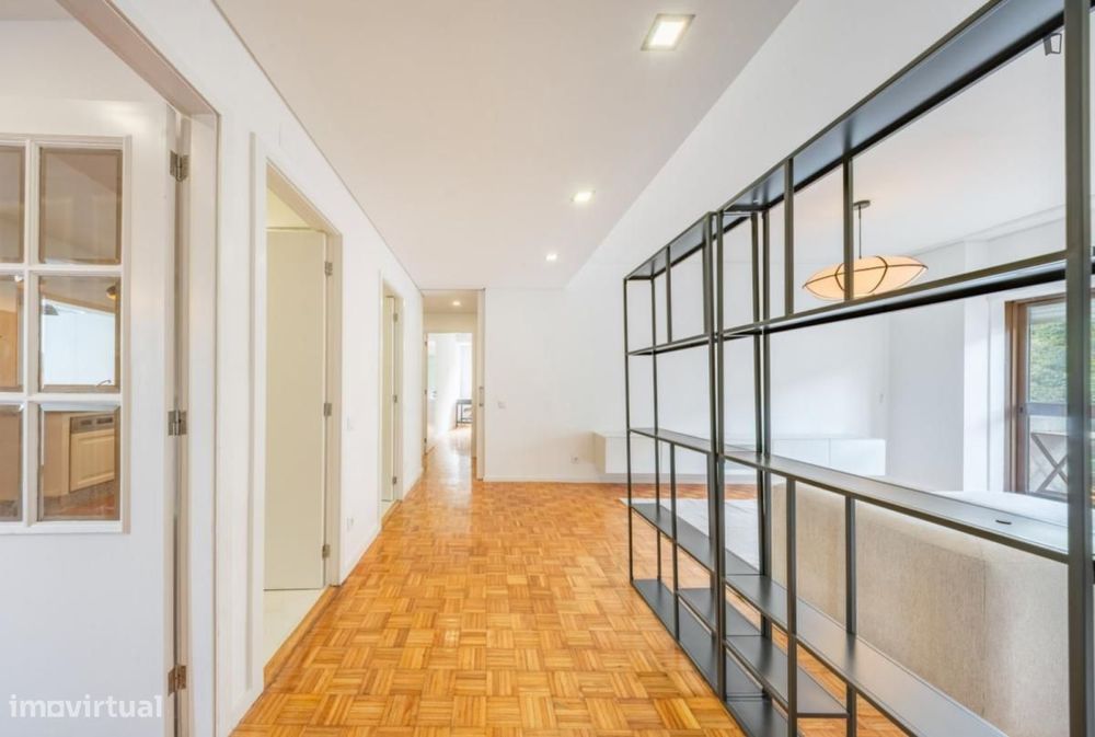 Quarto - localizado em Guimaraes