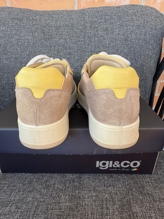 IGI&CO жіночі кросівки 37 розмір