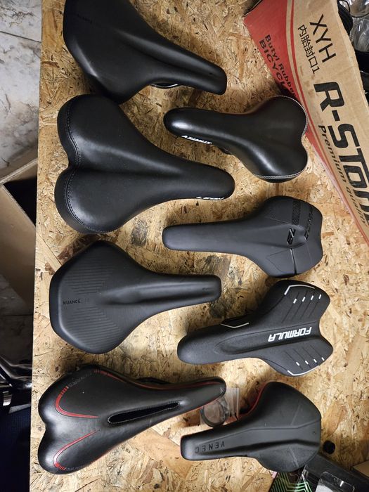 Седло NUANCE LITE Venec Merida Leon Formula Azimut