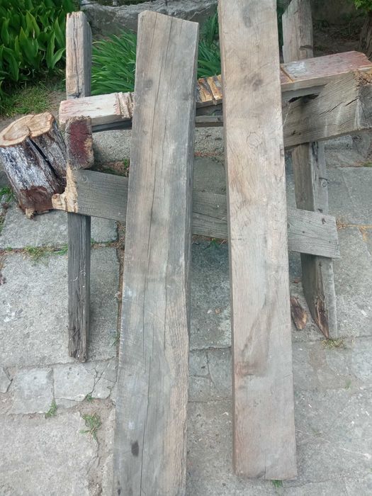 Dwa brusy dębowe suche 140 cm.