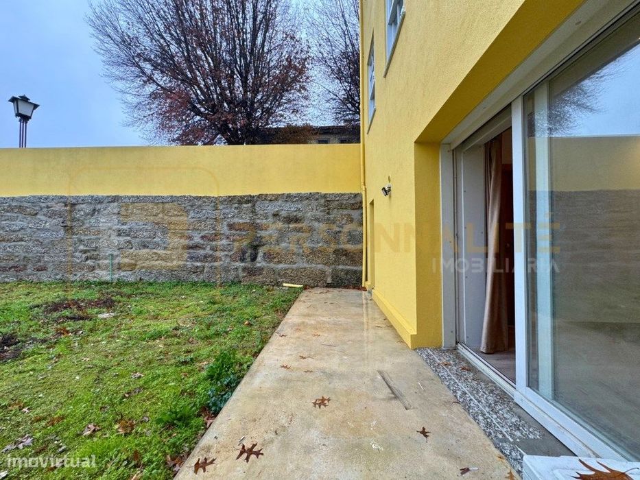 Charmoso Apartamento T2 Novo