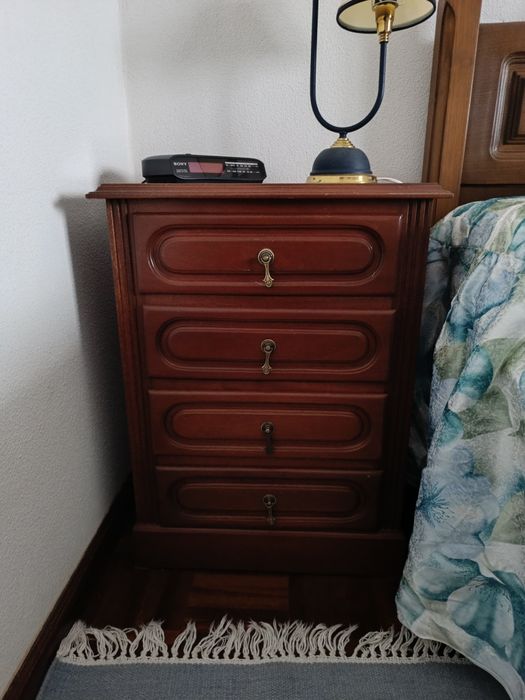 Mobília de quarto de casal em mogno excelente estado
