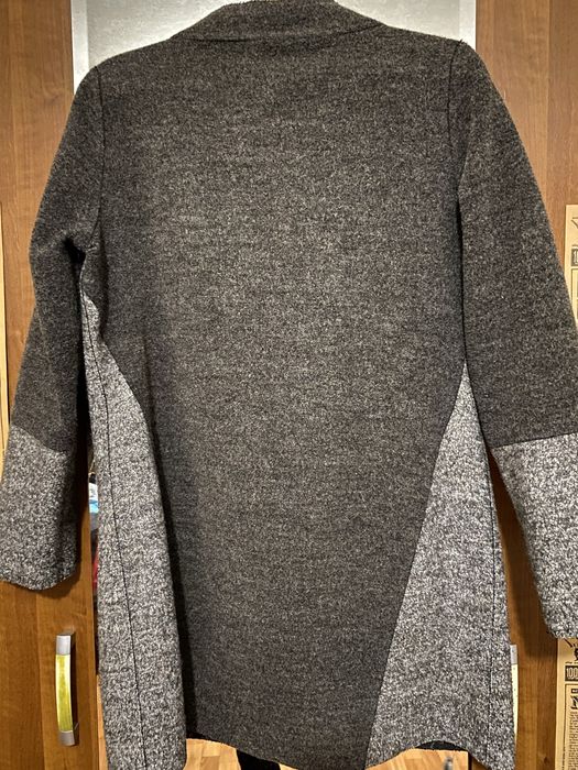 Пальто жіноче