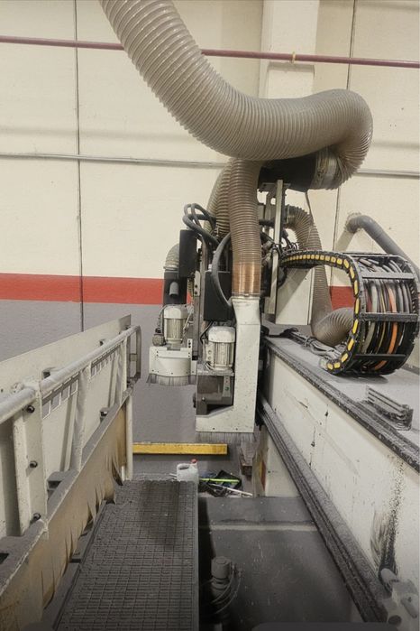 CNC marca Scm Record 134 em bom estado