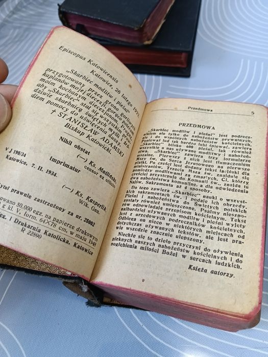 Dzieła religijne przedwojenne 4 sztuki