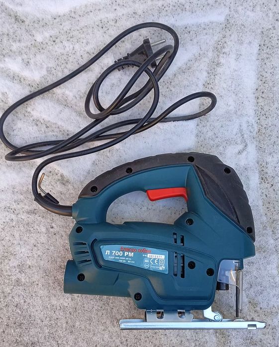 Электролобзик  РОСТЕХ Л 700 РМ