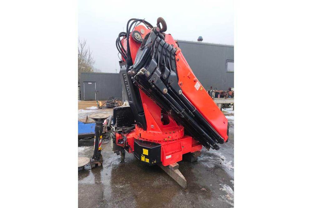 hds manipulator fassi f660 duży hiab palfinger pm