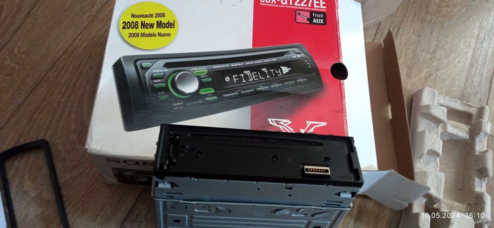 автомагнітола SONY CDX GT227EE MP3 без панелі керування