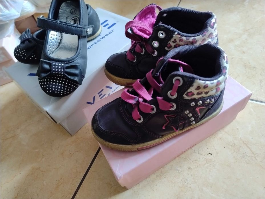 Buty rozm.25 dla dziewczynki