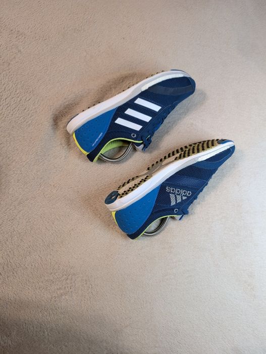 Кросівки Adidas 40 розмір 25, 5-26 см бігові original відмінний стан