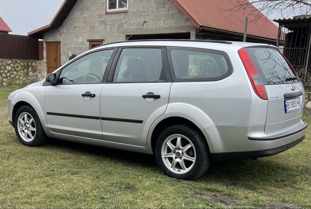 Форд фокус 2   Універсал