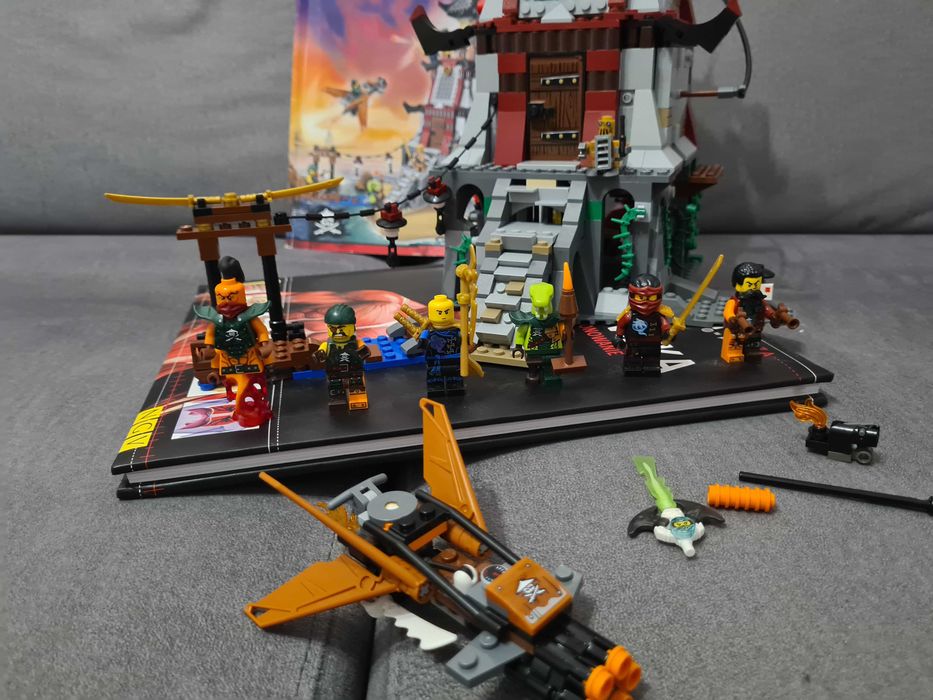 Lego Ninjago 70594 z figurkami