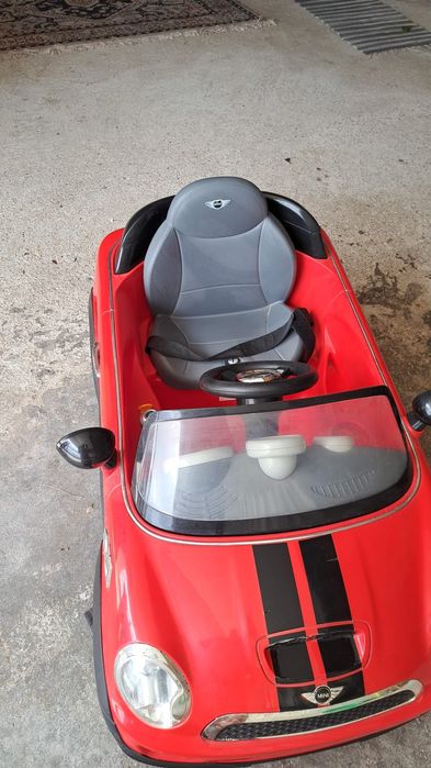 Carro de criança a bateria