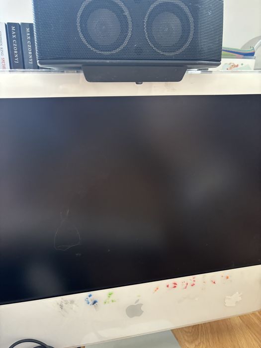 iMAC  komputer stacjonarny sprawny