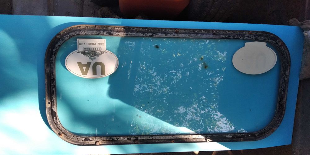 Заднє скло з рамкою на брезент УАЗ