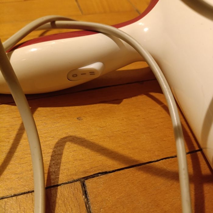 Mini suszarka do włosów