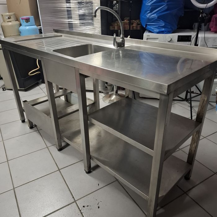 Bancada inox com pia