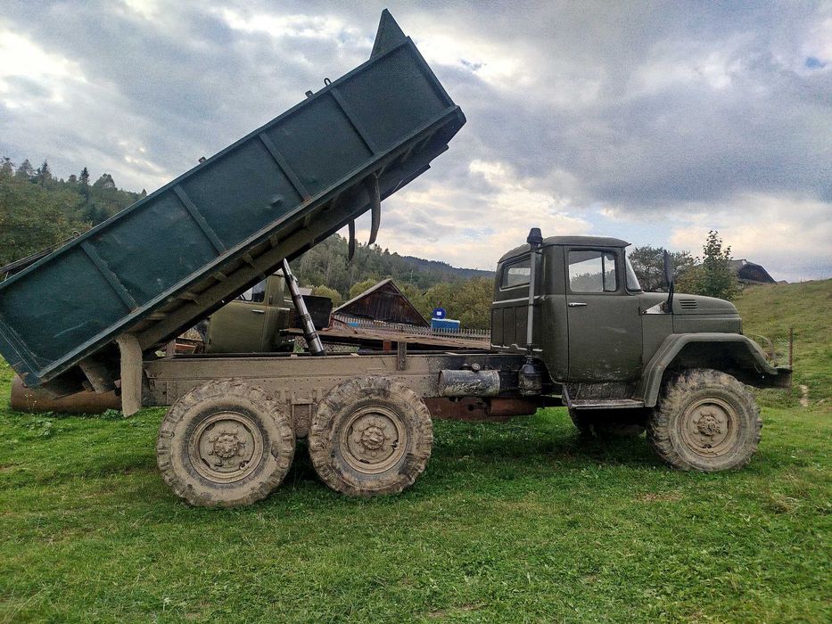 Продам Зіла в доброму стані гарний. Торг