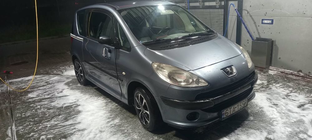 Super oszczędne Auto 178 tys. Oryginalny przebieg