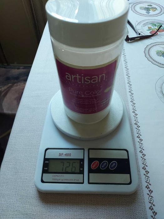 Акрилова пудра для майстринь манікюру