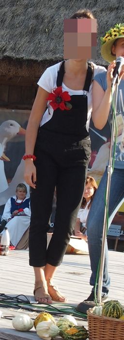 wyprzedaż szafy - czarne ogrodniczki - 36 - Pimkie