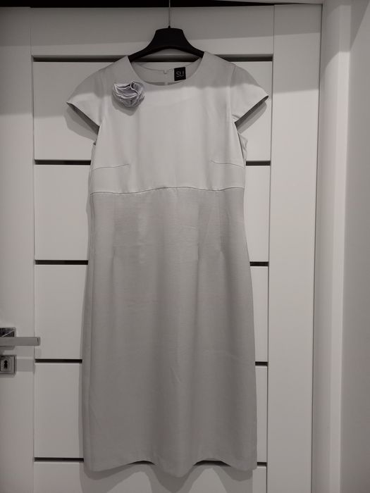 Elegancka sukienka r.44