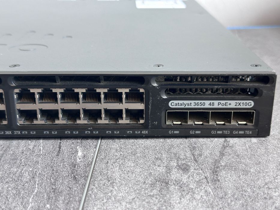 Комутатор Cisco Catalyst WS-C3650-48PD-S