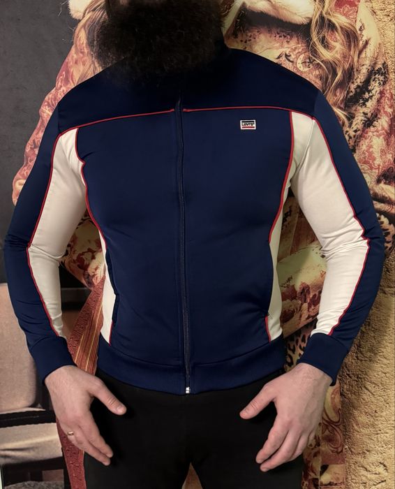 Олімпійка Levis Olimpic