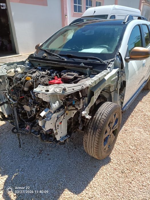 Dacia Duster.Ttabalha e Anda.Facil de reparar.