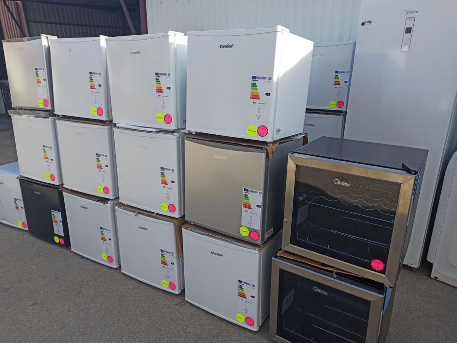 OUTLET Wspólna 6 Janki Lodówka na napoje 14 butelek