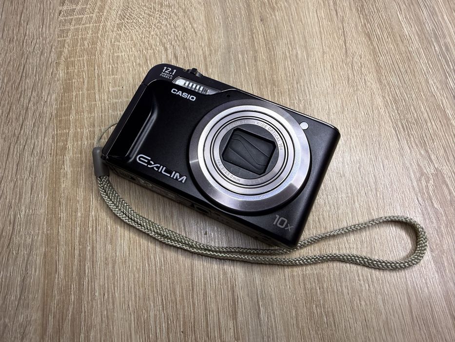 Aparat cyfrowy kompaktowy Casio EX H10 10x zoom