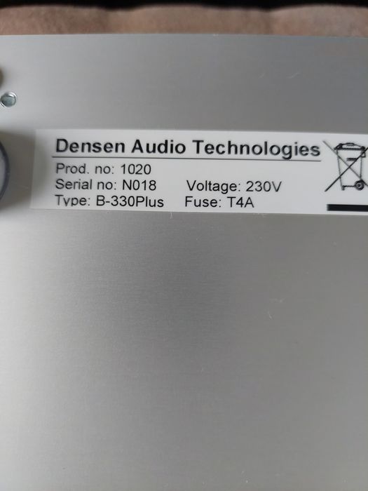 Densen B330+ wzmacniacz mocy