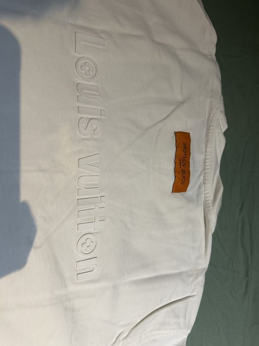 T-shirt homem lv