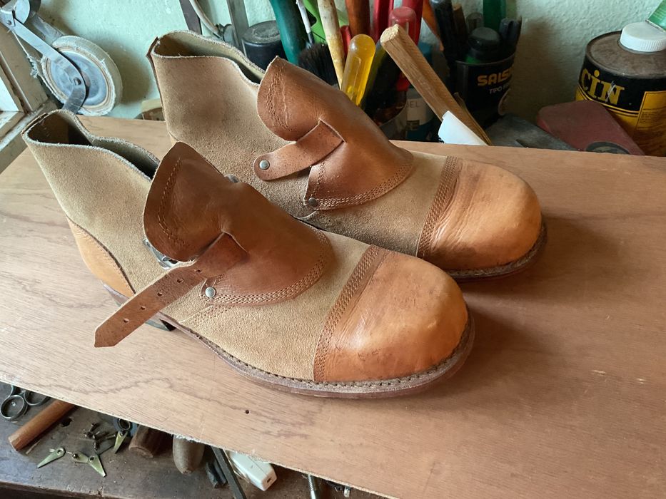 Botas de soldador novas