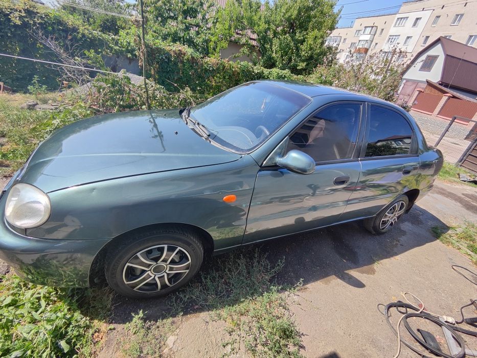 Daewoo Lanos 1.5 газ бензин