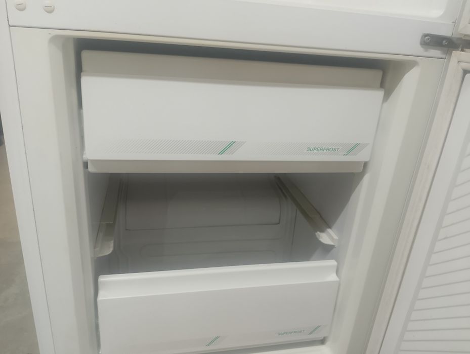 Срочно Продам холодильник