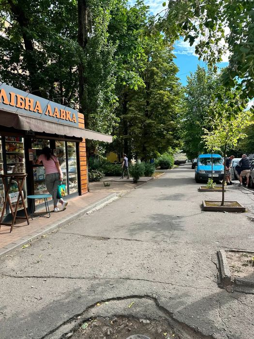 Продаж кімнати в гуртожитку.Вокзальна