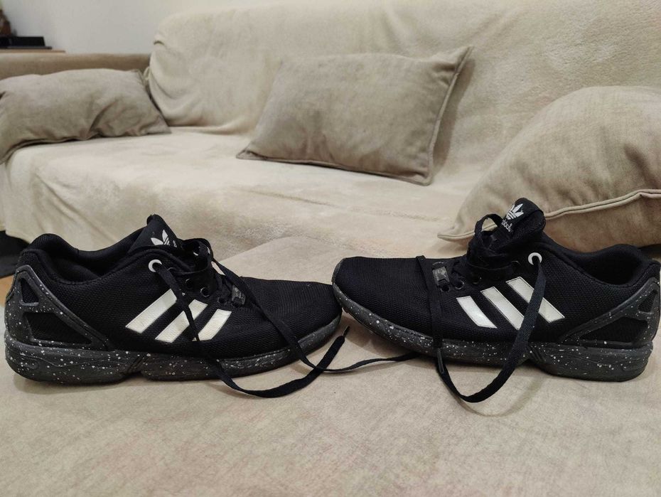 Sapatilhas ZX FLUX tam. 42 em excelente estado