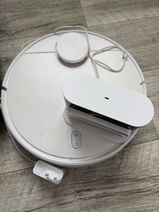 Продам робот пилосос xiomi vacuum