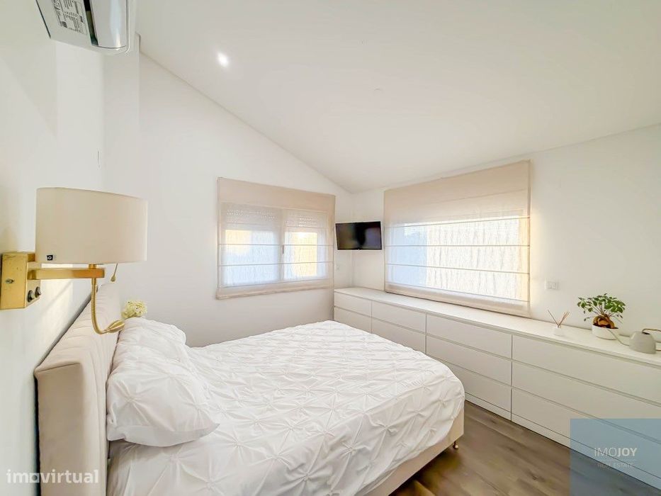 Moradia Isolada T4 com Jardim em Trajouce