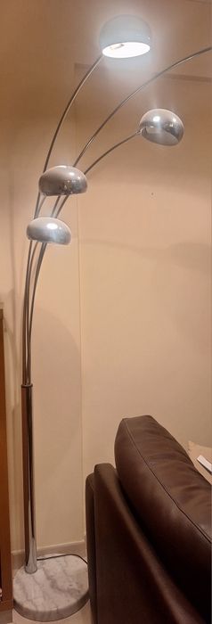 Vende se Candeeiro com 5 caixilhos