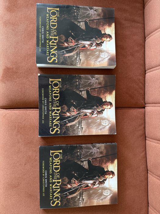 Lord Of The Rings Weapons and Warfare - Chris Smith