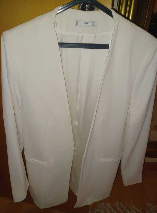 Blazer crú da Mango novo
