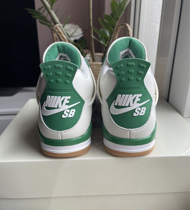 Buty Nike SB Air Jordan 4 Retro Pine Green 43